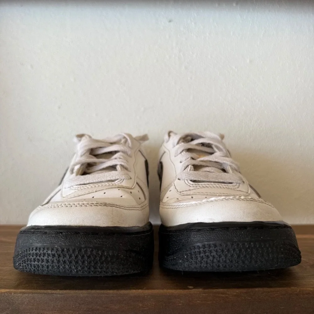 Nike Air Force 1 LV8 GS White Black Sneakers Youth Size 7Y CV7663-101